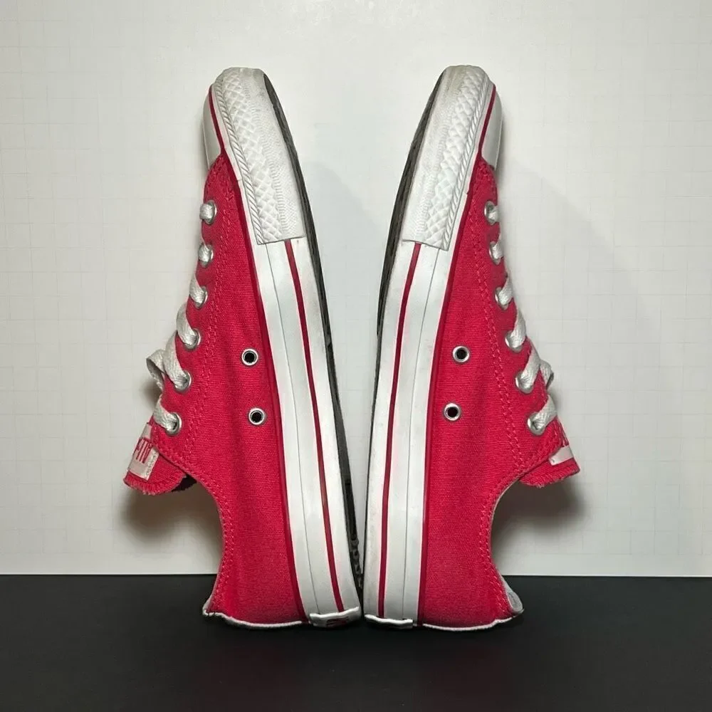 Girls/Womens CONVERSE Chuck Taylor All Star Pink Low Top Shoes / Size 6Y - 7.5 W